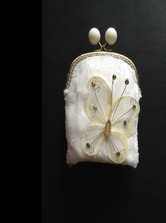 Bolsa branca com borboleta Cód. B6