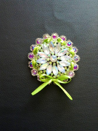 Pregadeira verde e roxa Cód. Pr1